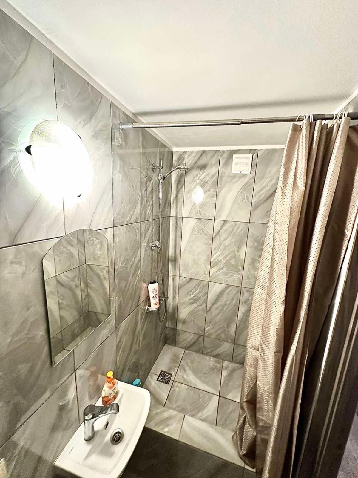 Личаківська 4 Apartman Lviv Kültér fotó