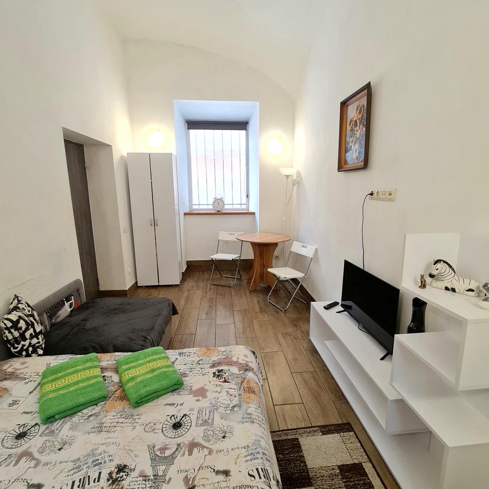Личаківська 4 Apartman Lviv Kültér fotó