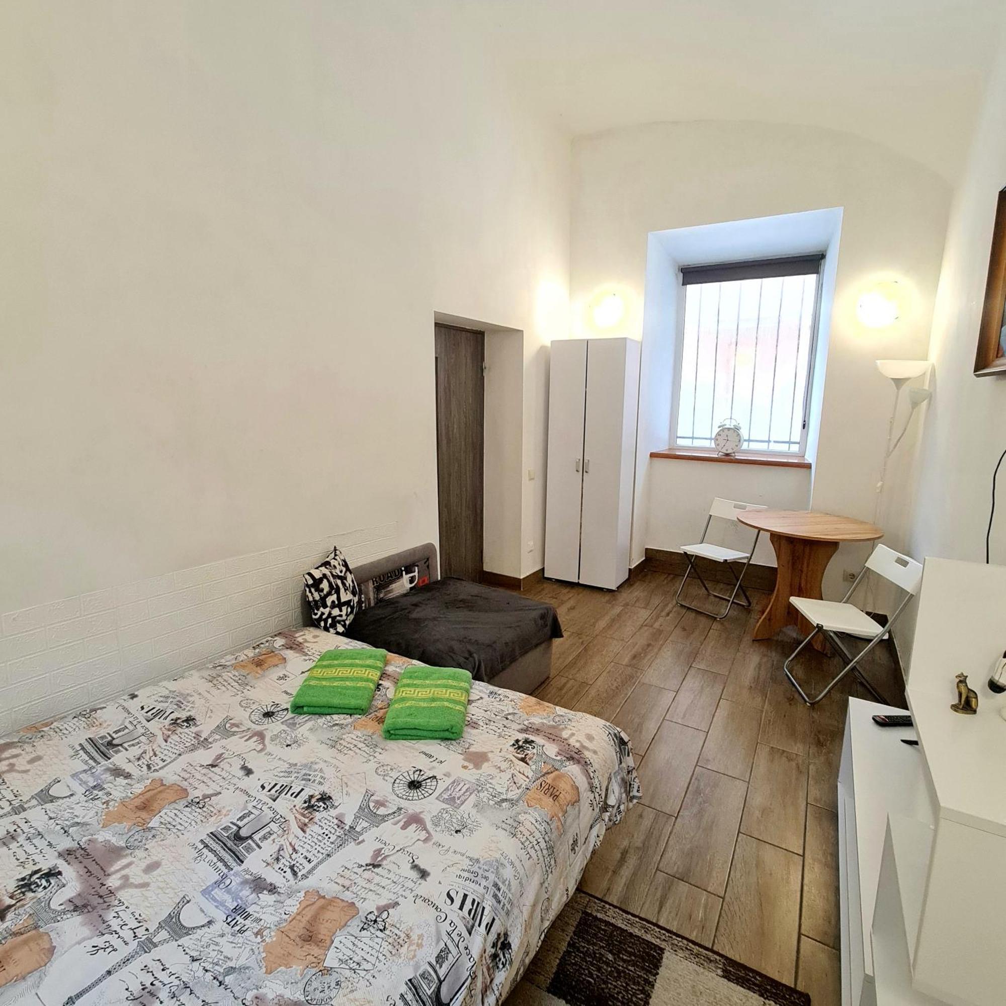 Личаківська 4 Apartman Lviv Kültér fotó